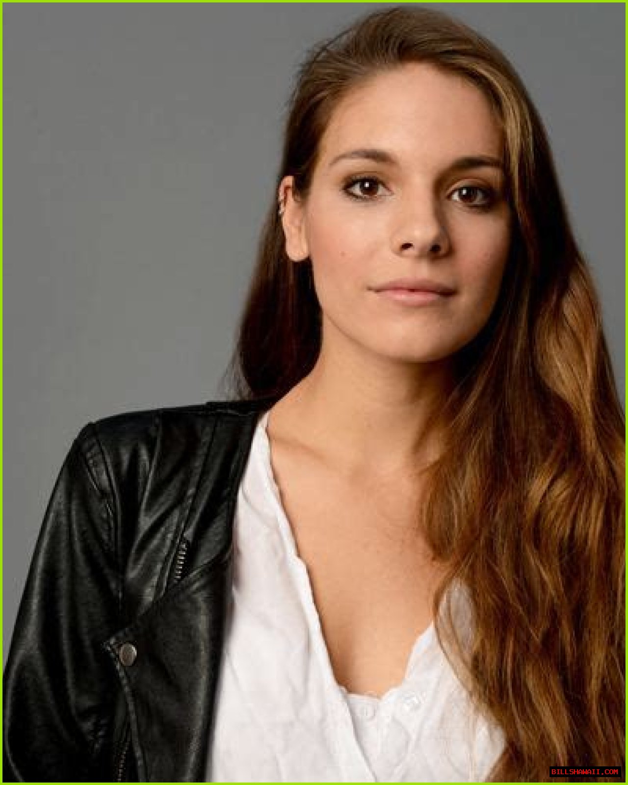 Caitlin Stasey Age: A Comprehensive Look At The Life And Career Of This Talented Actress